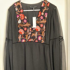 White House Black Market NWT Boho top NWT